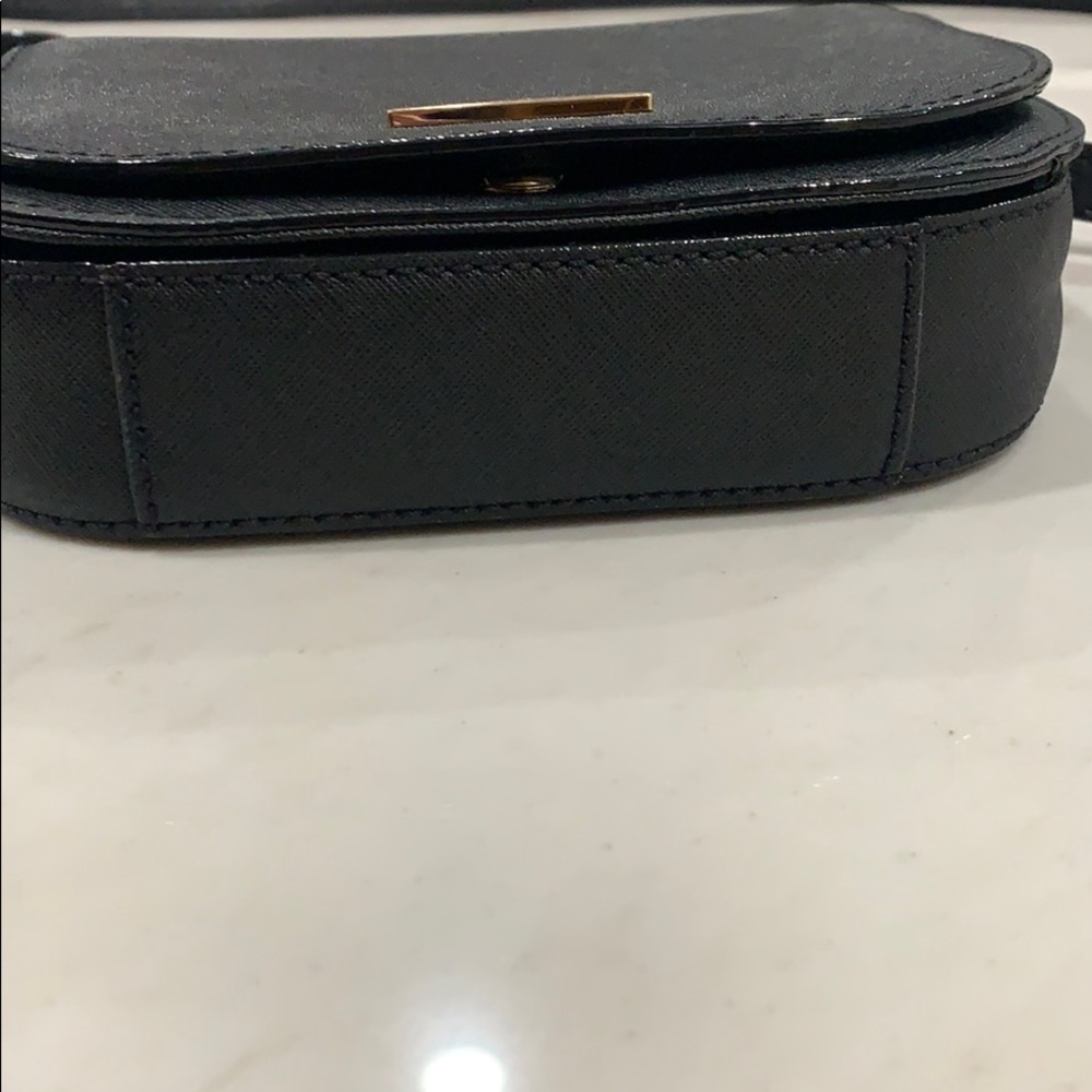 Kate Spade mini purse - Picture 4 of 4